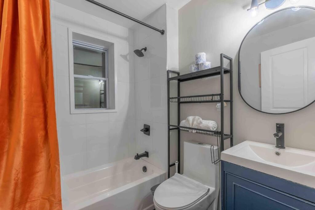 뉴어크 Pumpkin Premise By Airport, 5 Beds, Sleeps 8, Book 7 Days, Get 20 Percent Off 아파트 외부 사진