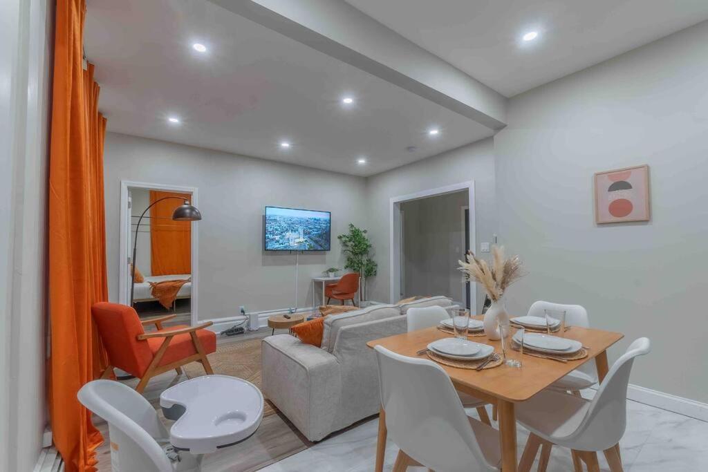 뉴어크 Pumpkin Premise By Airport, 5 Beds, Sleeps 8, Book 7 Days, Get 20 Percent Off 아파트 외부 사진